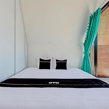 Palette 93389 Osanna Beach Resort Wonogiri Eksteriør bilde